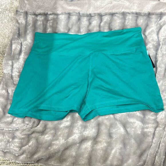 ID Ideology Women's Compression 7 Bike Shorts, Created for Macy's - Tropical Sur - Picture 2 of 3